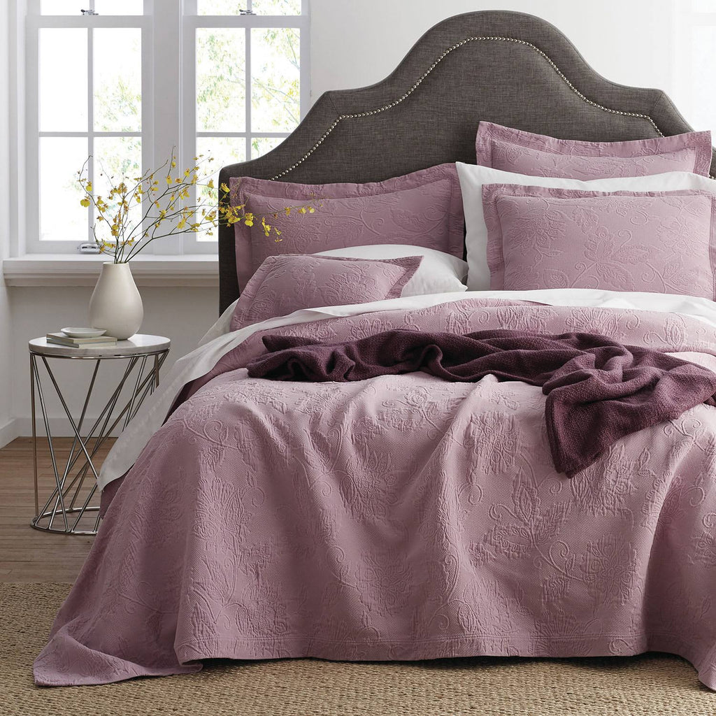 Coral Cotton Matelasse Coverlet Twin G63130