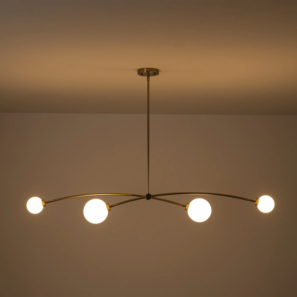 4-Light Sputnik Linear Globe Pendant C21065