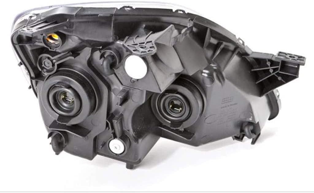 Passenger Side Headlight Assembly P526