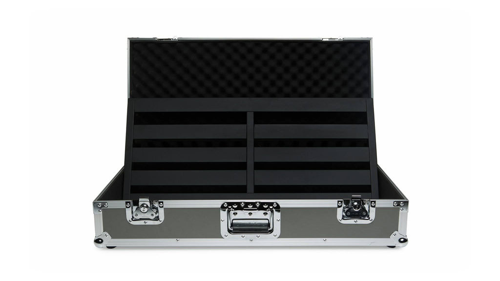 Novo 32 Pedalboard with Tour Case L89395