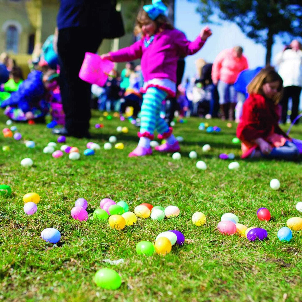 164 Pieces Bright Colors Plastic Easter Eggs P385