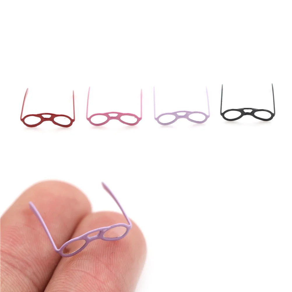 1:12 Scale Vintage Doll Miniature Glasses Dollhouse Decor Accessories G3877