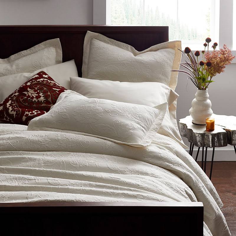 Coral Cotton Matelasse Coverlet Twin G63130