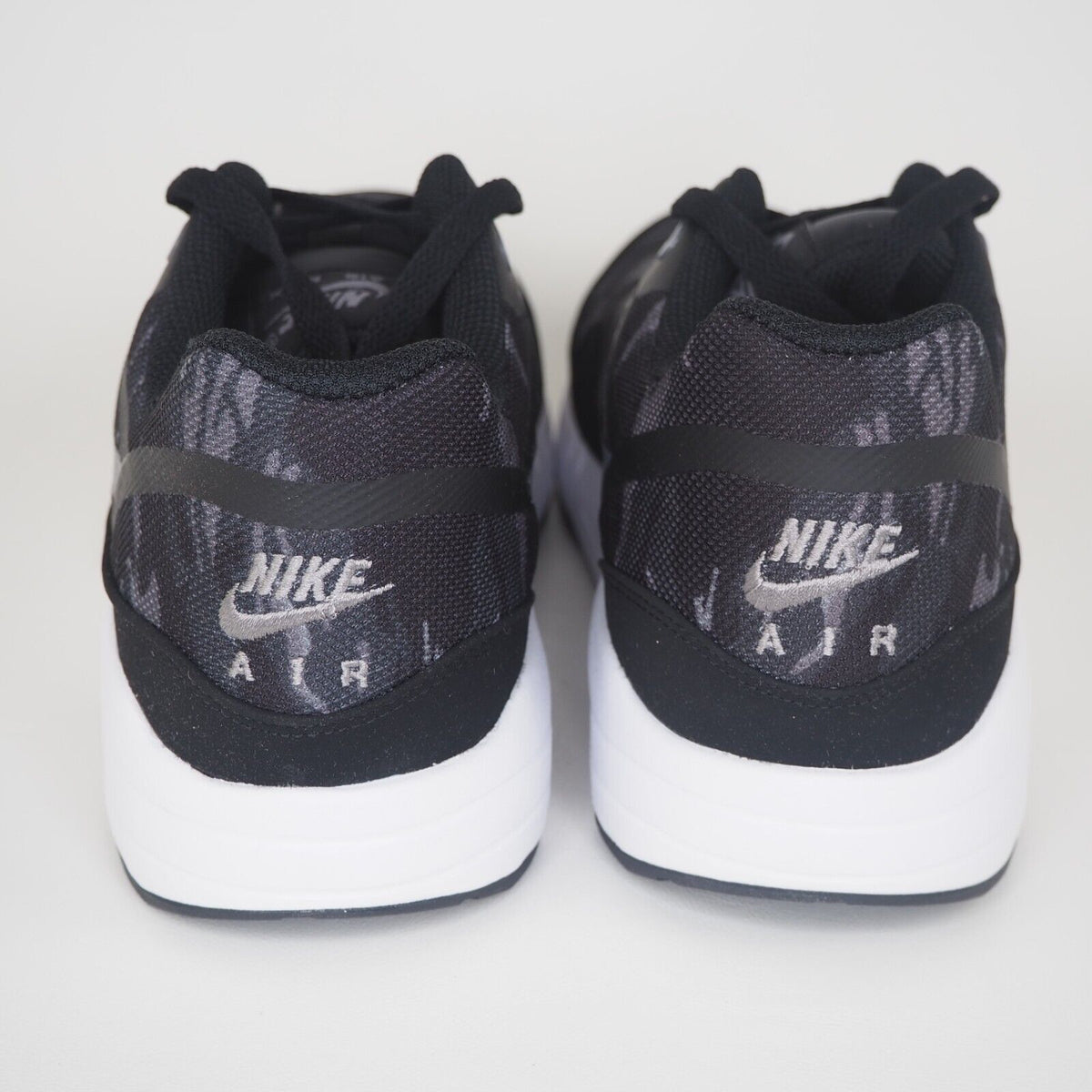 Black Camo Athletic Shoes Size 10 V45400