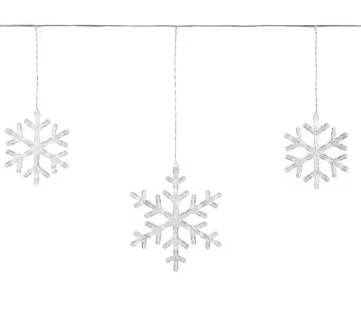 10 Count Cool White LED Hanging Snowflakes 15.5 ft D957610