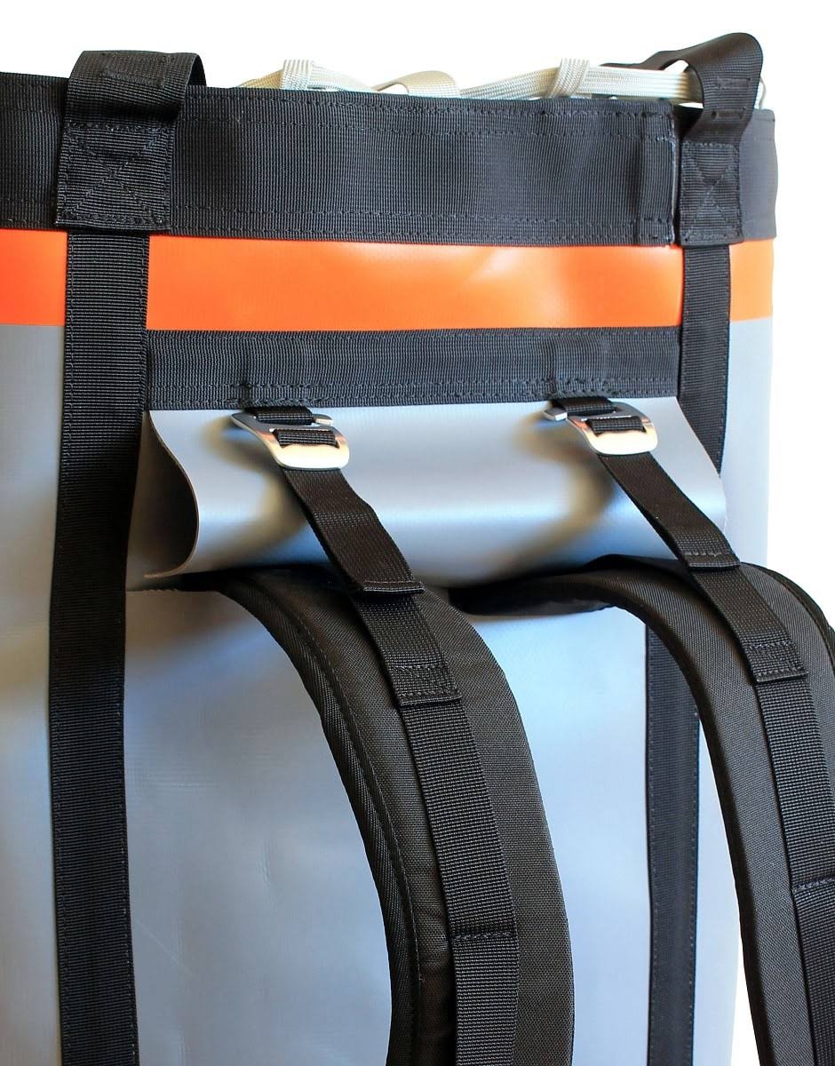 Torre 70 Haul Bag J856