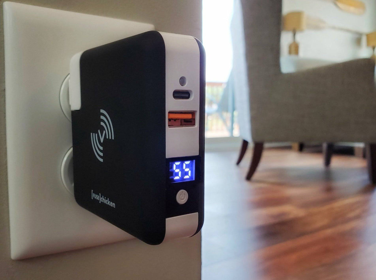 Universal All-in-One Travel Charger A6044