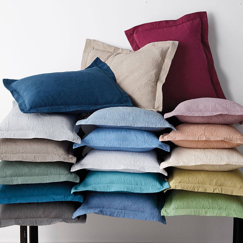 Coral Cotton Matelasse Coverlet Twin G63130