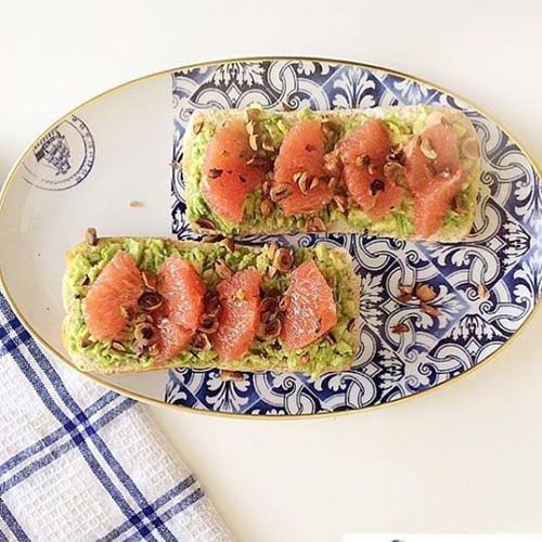 Medium Oval Platter Z299
